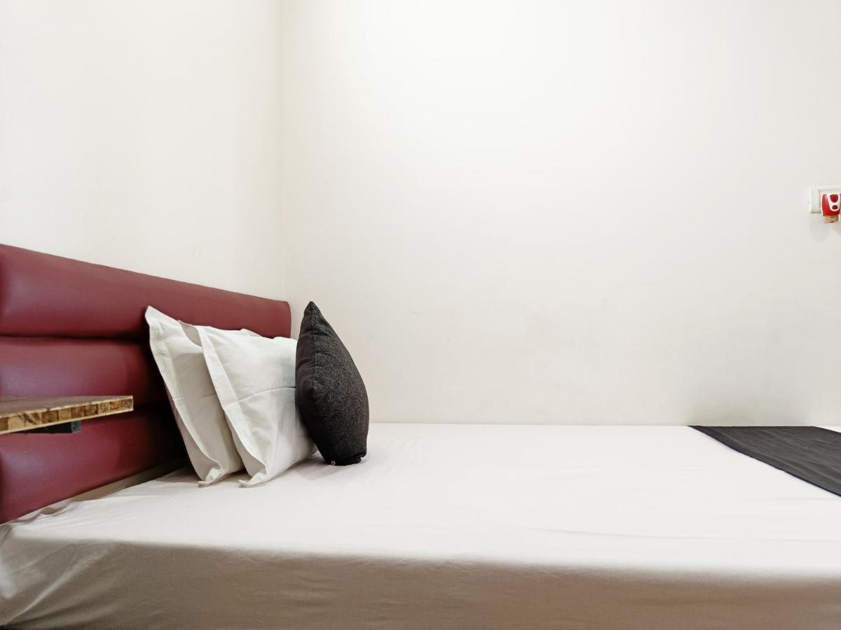 Hotel Executive Inn Hailakandi Eksteriør bilde